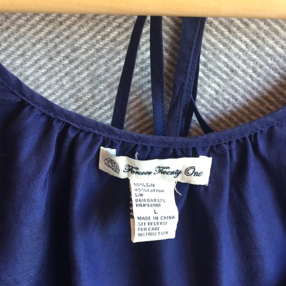 Top - Picture 2 of 8